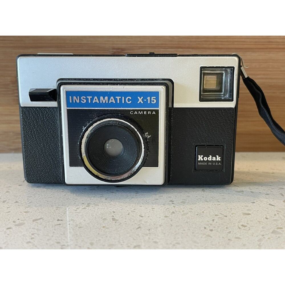 Kodak Instamatic X-15 Vintage Film Camera‎ With Case